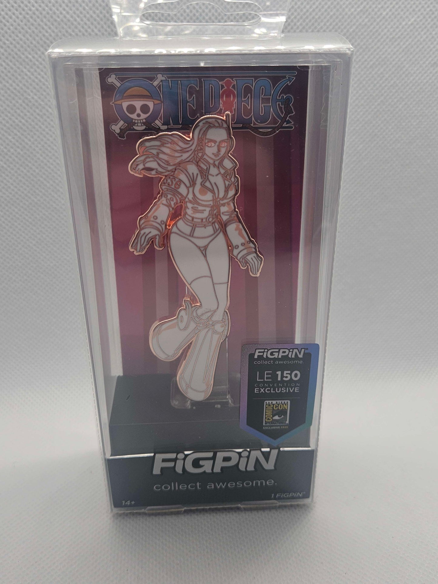 SDCC 2025 Figpin Exclusive #1822 Nico Robin Rose Gold One Piece LE 150 w/ Logo